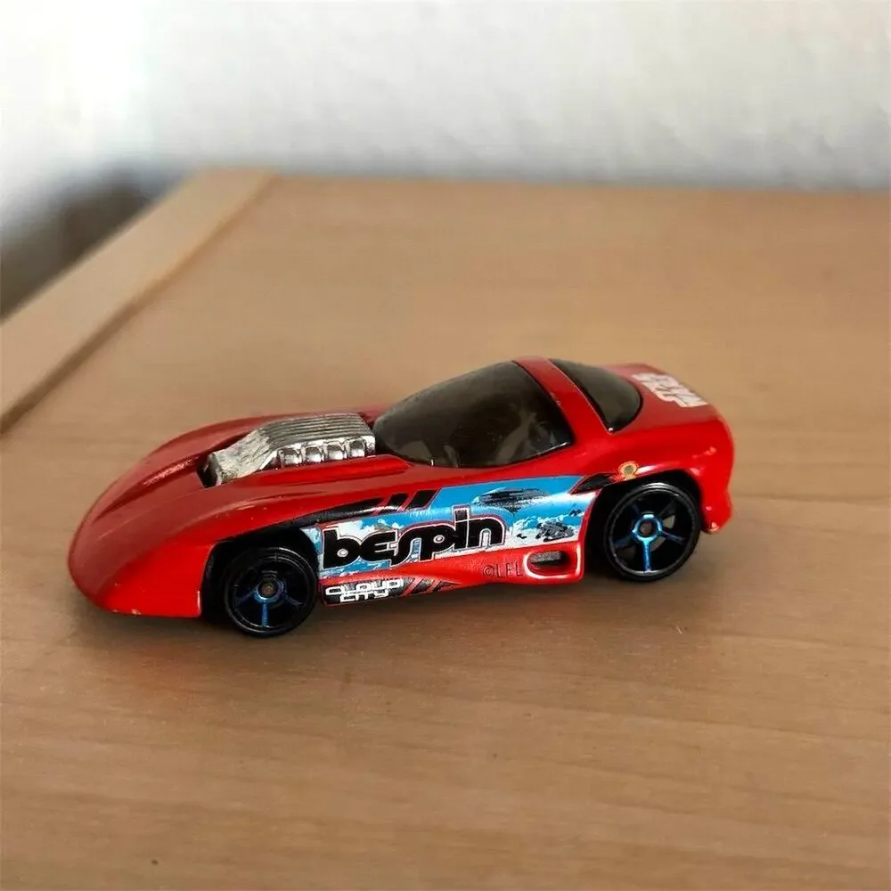 Hot Wheels Star Wars Bespin Silhouette Planet Red Sports Car Limited Edition